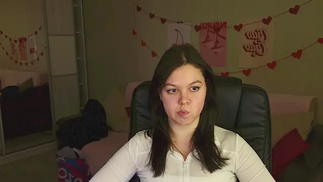 DelarySong online show from 05-17-26, 08:49