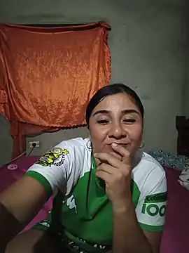 noemy-25 online show from 05-27-26, 04:09