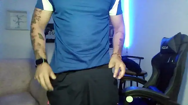 Snapshot of Thiago_420 chatting on 05-12-26, 10:51 Thiago 420 online show from 05-12-26, 10:51