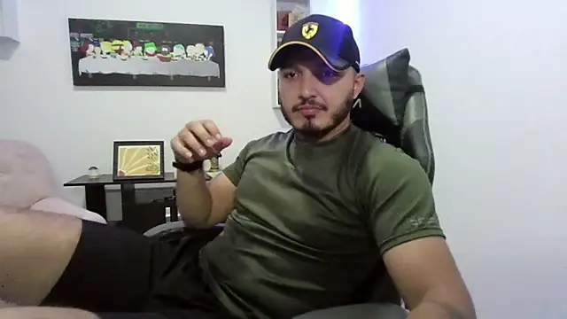 Snapshot of Thiago_420 chatting on 05-13-26, 11:11 Thiago 420 online show from 05-13-26, 11:11