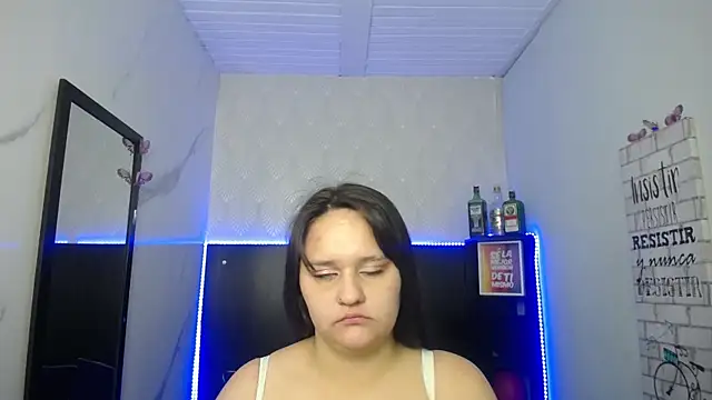 emili rey online show from 05-26-26, 03:35
