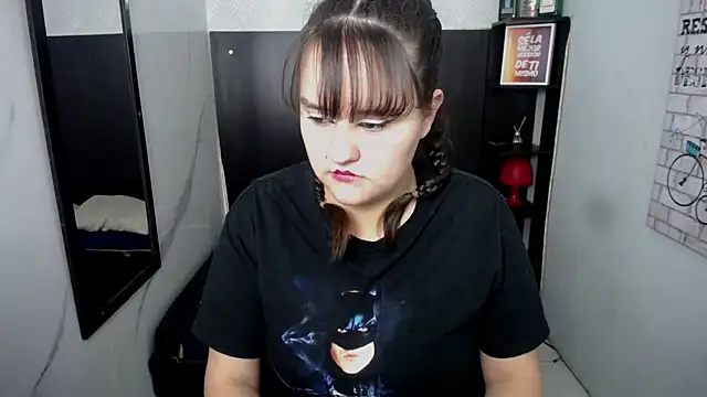 emili rey online show from 05-28-26, 03:37