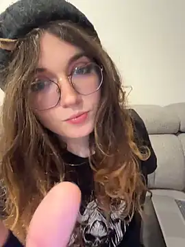 cutypiefull online show from 05-16-26, 12:40