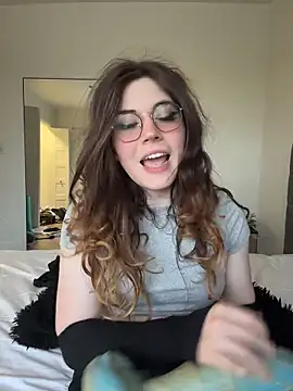 cutypiefull online show from 05-28-26, 12:08