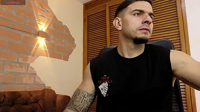 Josh miller01 online show from 05-30-26, 01:19