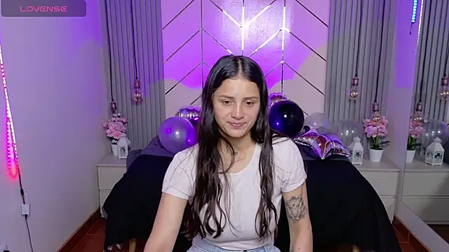Snapshot of Sofysoul chatting on 06-04-26, 08:26 Sofysoul online show from 06-04-26, 08:26