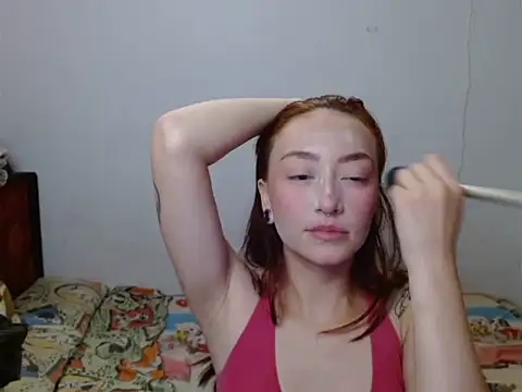 Snapshot of iris_ares_ chatting on 05-27-26, 05:04 iris ares online show from 05-27-26, 05:04