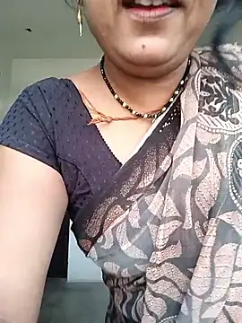 Snapshot of Cut_lady234 chatting on 05-21-26, 01:12 Cut lady234 online show from 05-21-26, 01:12