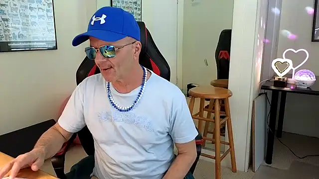 hotdadbod online show from 01-19-25, 09:23