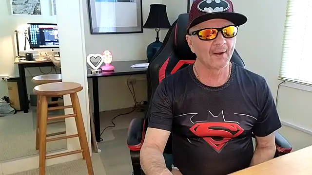 hotdadbod online show from 02-20-25, 09:20