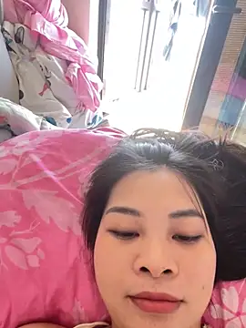 Lucky xiao online show from 06-05-26, 12:17