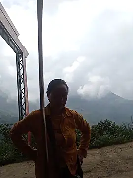 lili anhh online show from 05-22-26, 03:24
