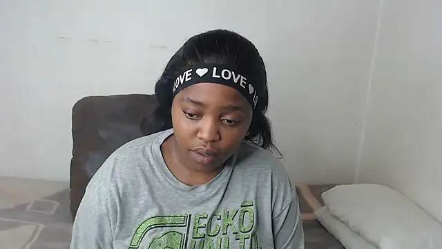 African Busty online show from 06-23-26, 07:06