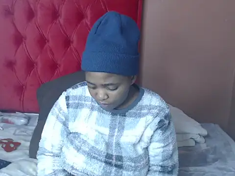 African Busty online show from 07-17-26, 07:52
