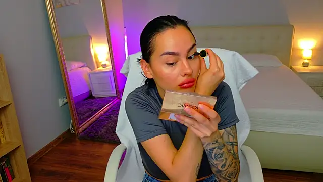 BabyyGirll  online show from 07-01-26, 03:30