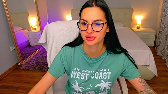 BabyyGirll  online show from 07-17-26, 04:41