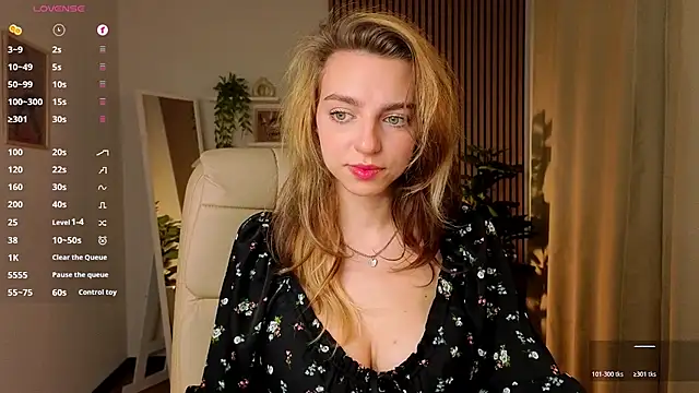 CherryCl0ud online show from 05-26-26, 02:40