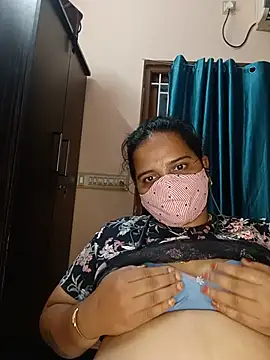 pirainilla online show from 06-17-26, 07:37