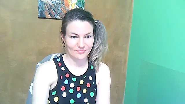 Margarett online show from 05-16-26, 10:41
