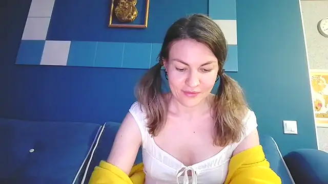 Margarett online show from 05-26-26, 04:58