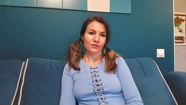 Margarett online show from 05-29-26, 04:49
