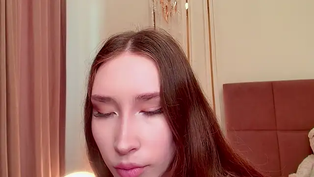 lalisabrown online show from 05-18-26, 04:07