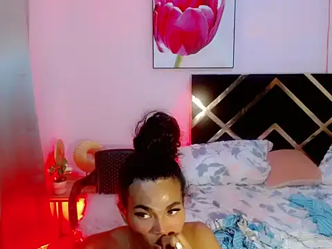 Snapshot of dani_exmixt chatting on 05-21-26, 03:19 dani exmixt online show from 05-21-26, 03:19