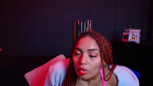 Briana pratt online show from 05-26-26, 01:07