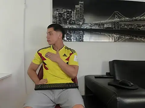 rocco gym online show from 07-03-26, 07:31