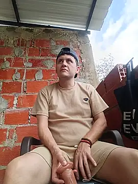 Maduro-Mariquita online show from 05-23-26, 06:23