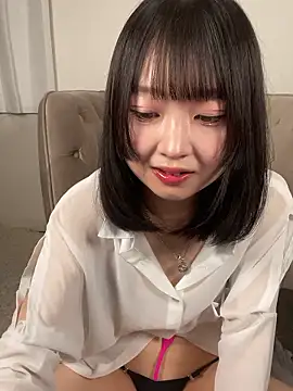 yu nya online show from 05-16-26, 04:31