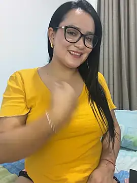 rousee69  online show from 05-27-26, 02:52