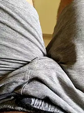 1Horny Boy1 online show from 05-15-26, 04:52
