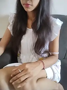 neha singh0 online show from 07-11-26, 04:37