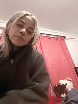sofigirlgold online show from 05-16-26, 09:39