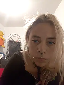 sofigirlgold online show from 05-25-26, 04:18