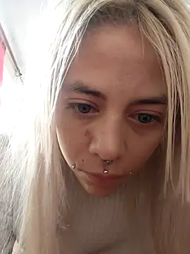 sofigirlgold online show from 05-29-26, 02:15