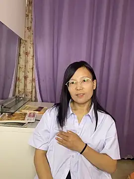 Snapshot of xiaolin-10 chatting on 06-01-26, 12:40 xiaolin-10 online show from 06-01-26, 12:40