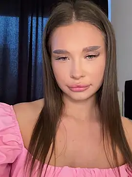 BeautyBella  online show from 05-18-26, 03:18