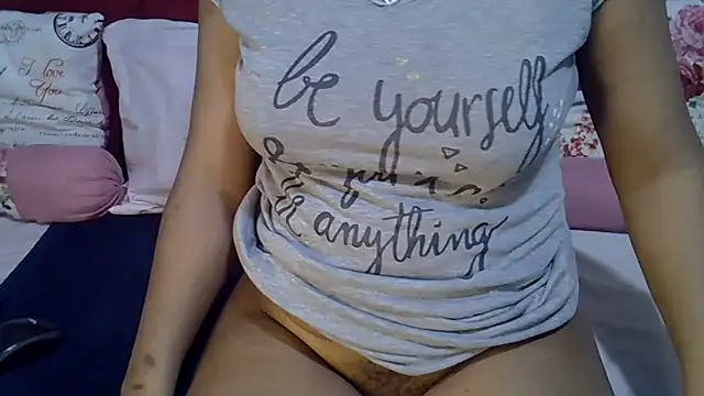 Queenleahx online show from 06-06-26, 06:40