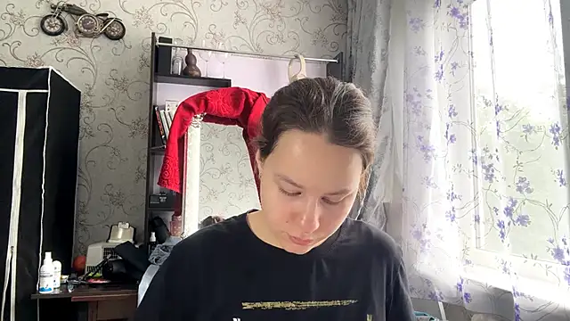KathyrnEdmison online show from 05-27-26, 07:27