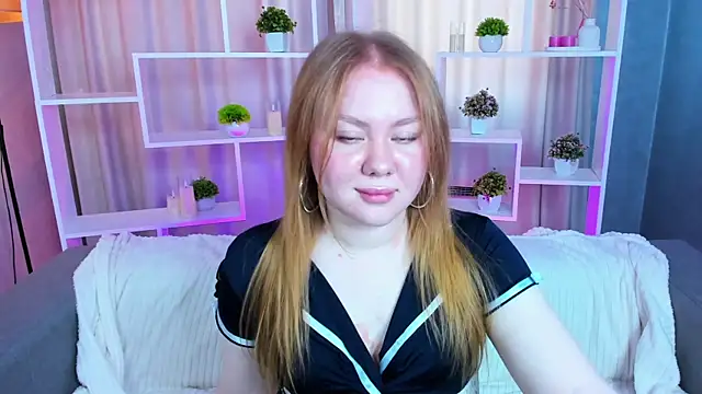 AlexaaBee online show from 05-16-26, 08:11