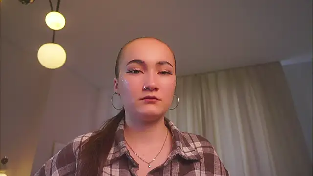 Snapshot of ChanellMinacci chatting on 05-27-26, 07:38 ChanellMinacci online show from 05-27-26, 07:38