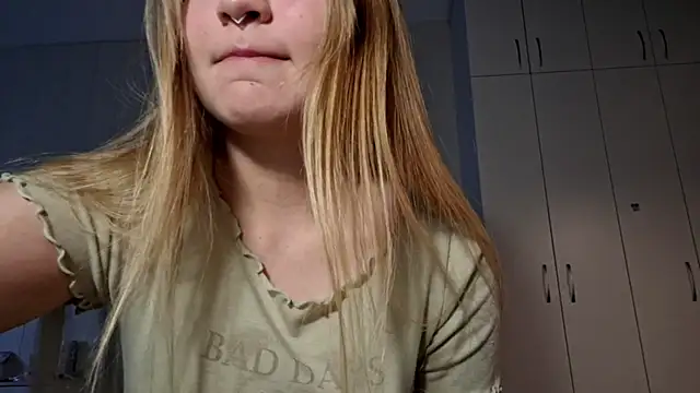 dozygleam online show from 05-21-26, 01:07