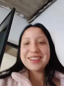 mileidy0106 online show from 06-27-26, 01:28
