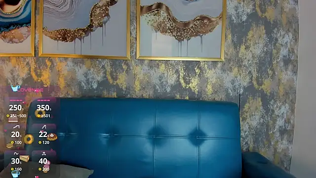 Snapshot of SophiaScottX chatting on 05-28-26, 07:44 SophiaScottX online show from 05-28-26, 07:44