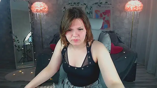 AgathaAgnia online show from 05-26-26, 06:04