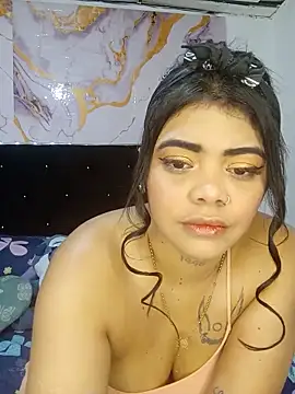 luxuryluna online show from 05-18-26, 11:10