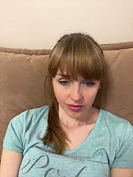 Kamilochka29511 online show from 05-18-26, 06:08