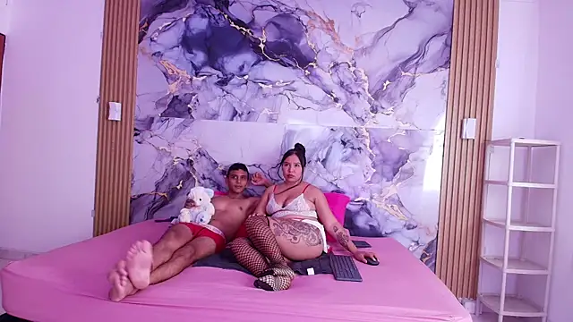 couplehoot 04 online show from 05-25-26, 07:42